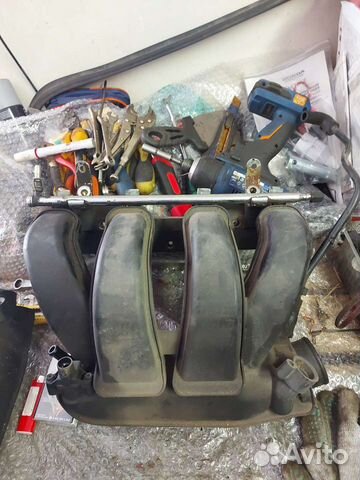 Впускной коллектор для Dodge Neon 2.0