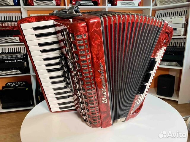 Аккордеон Weltmeister meteor N 3/4