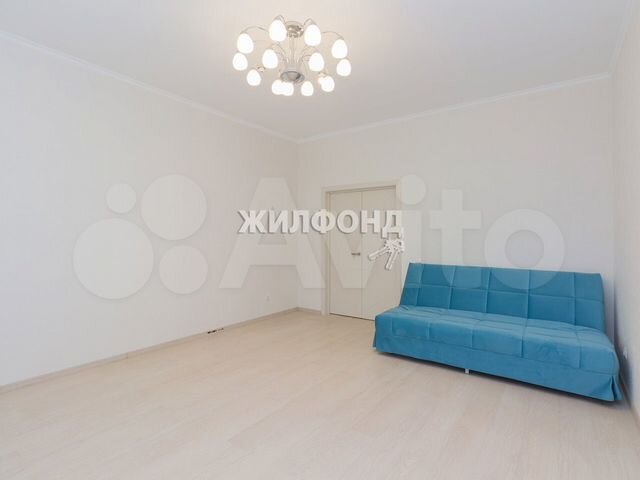 2-к. квартира, 54 м², 1/4 эт.