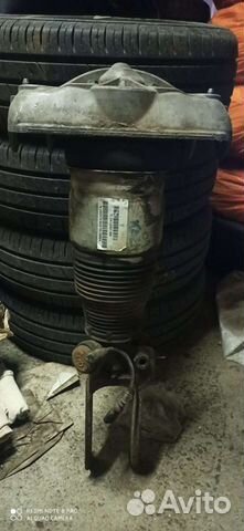 Амортизатор передний левый порш каен