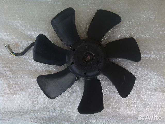Ниссан Максима А 33- вентилятор охлаждения двс
