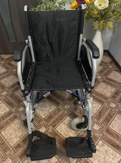 Коляска инвалидная