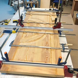 Изготовление дверей из массива, входные, скрытые