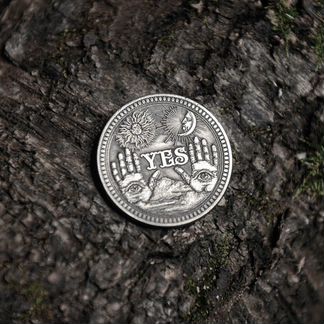 Монета предсказаний