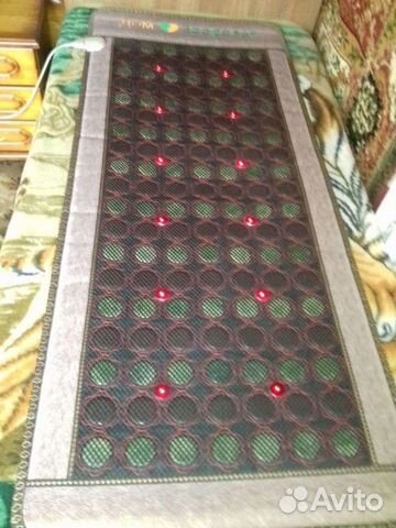 Нефритово-турмалиновый ковер с фотонами