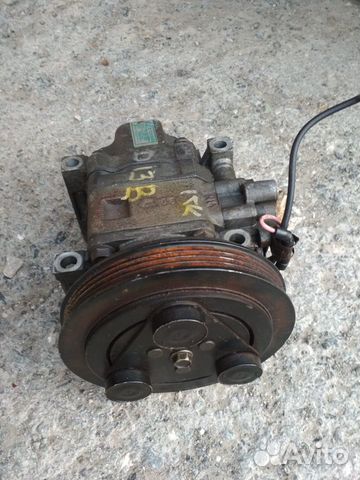 Компрессор кондиционера Honda Logo