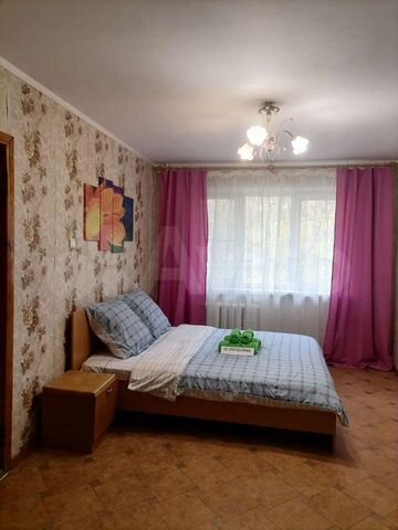 2-к. квартира, 40 м², 1/5 эт.