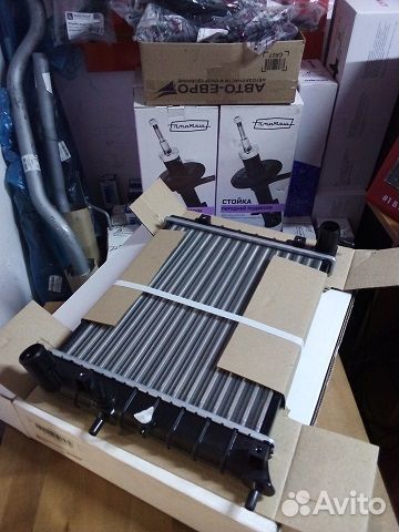 Радиатор охлаждения Hyundai accent