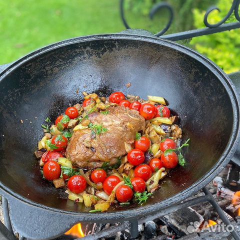 Казан чугунный на 12 литров