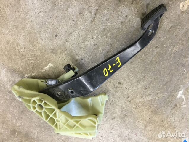 Педаль тормоза бмв Х5 Е70 2007-2013г