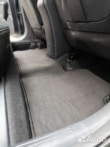 Автомобильные коврики текстильные