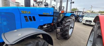 Трактор МТЗ (Беларус) 1221.2, 2023