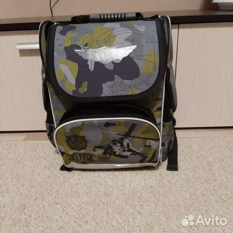 Рюкзак школьный