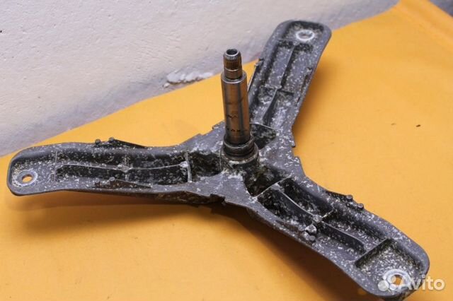 Крестовина барабана Bosch 6217513 бу. 5898