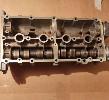 Пастель гбц и распредвал впускной Шкода Октавиа А5