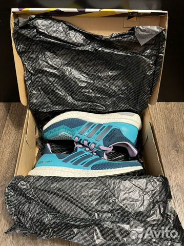 Беговые кроссовки Adidas Ultra Boost