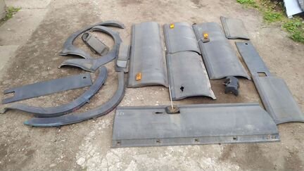 Молдинги листва Iveco Daily 2005 год