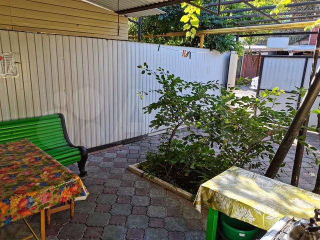 Дом 50 м² на участке 1 сот.