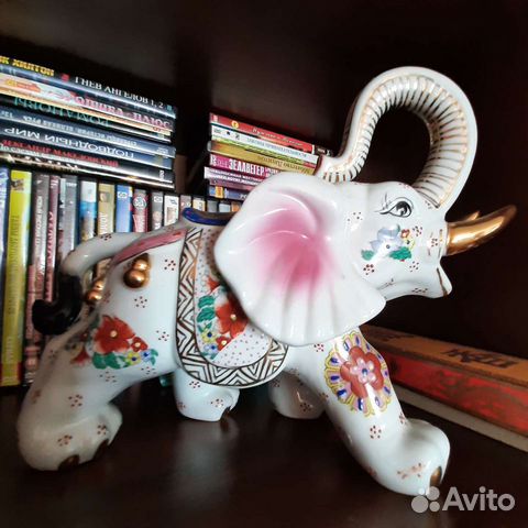 Статуэтка фарфор Слон