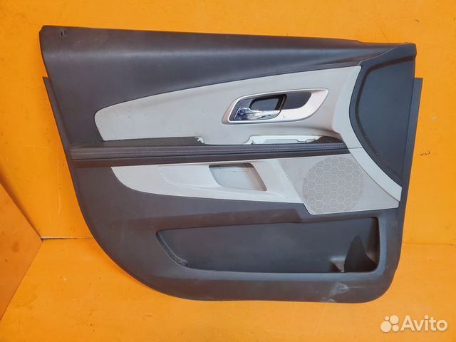 Обшивка двери передняя левая Chevrolet Equinox