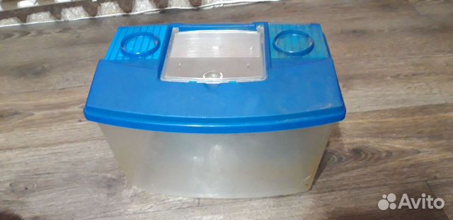 Ящик - контейнер под живность