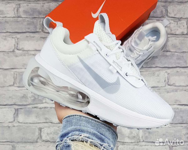 Женские кроссовки Nike Air 2021