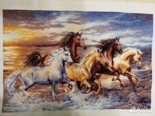 Картина вышитая в технике счетный крест