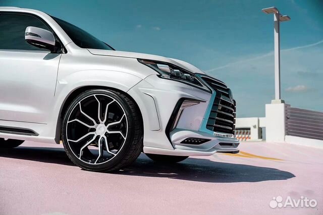 Кованые диски R22 GT Performance на Lexus LX 570