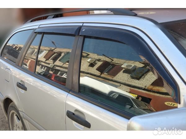 Дефлекторы боковых окон Mercedes-Benz C-Класс У