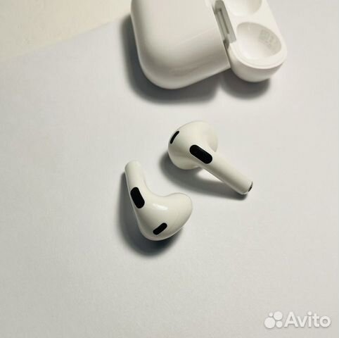 Наушники AirPods (3 поколения)