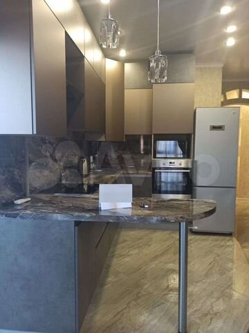1-к. квартира, 61 м², 2/9 эт.