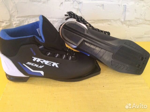 Лыжные ботинки 35, 37, 38 размер NN75