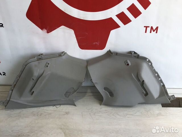 Toyota Highlander 2 Обшивка стойки багажника