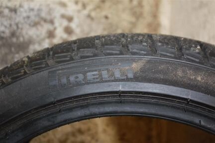 Pirelli 235/40 R18