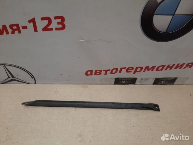 Распорка передняя правая Bmw 530 F07 N55B30A 2009