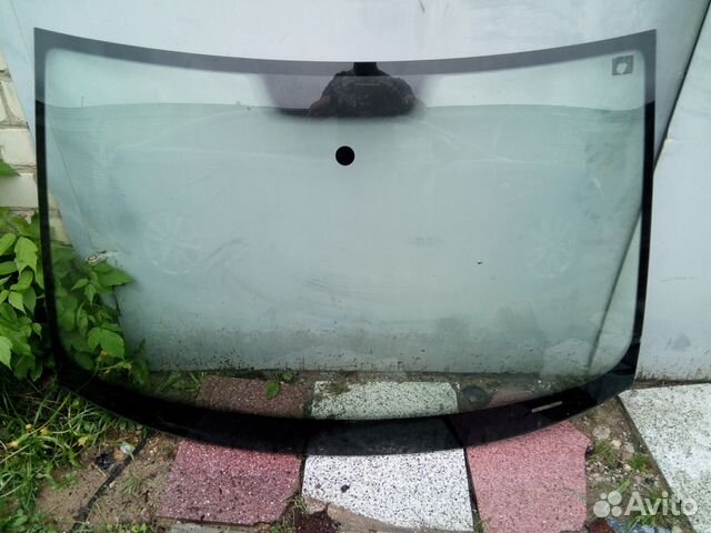 Стекло лобовое Джетта Гольф со сколом