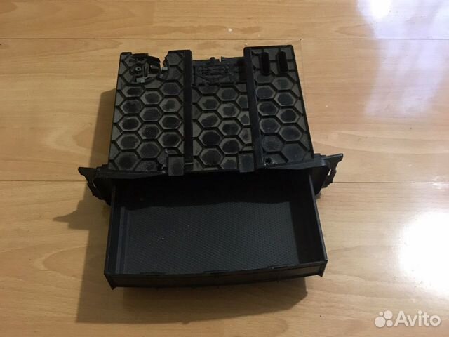 Вещевой ящик Мерседес мл Гл 164