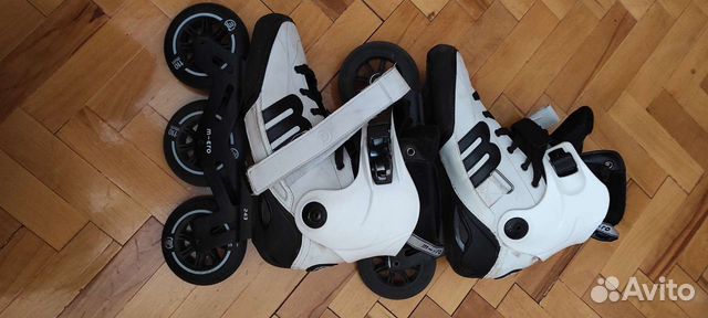 Роликовые коньки