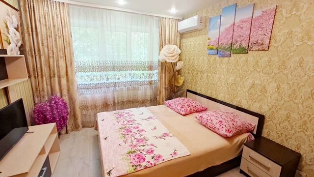 2-к. квартира, 54 м², 1/5 эт.