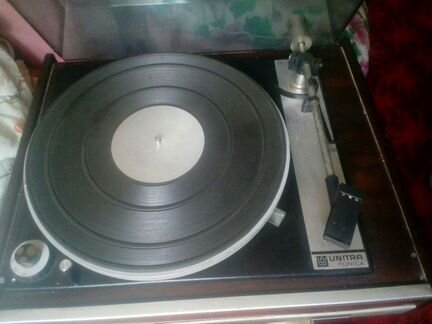 Электропроигрыватель Вега 106