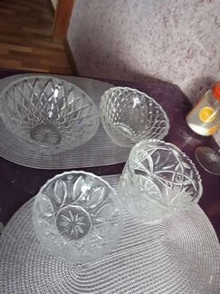 Ваза хрустальная