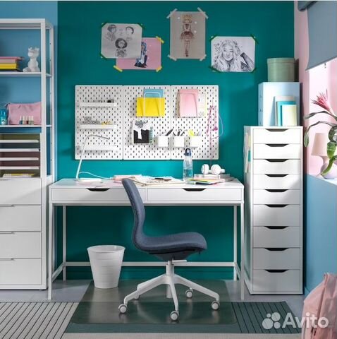 Письменный стол Алекс 132х58 Икеа