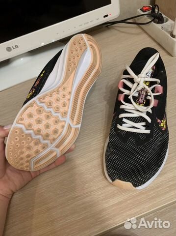 Кроссовки беговые nike 37,5