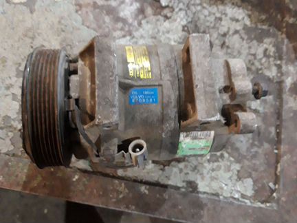 8708581 Компрессор кондиционера Volvo S80