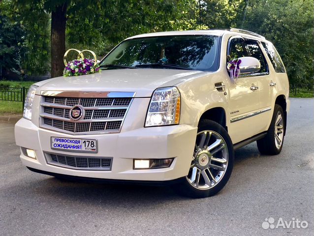 Часы Cadillac Escalade