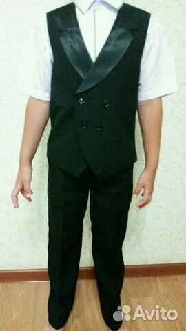 Школьный костюм