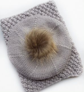 Вязаный комплект