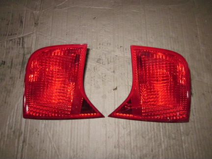 Задний фонарь на крышку багажника Ауди А4 06-08гв