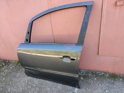 Дверь Opel Zafira B левая передняя 13203013