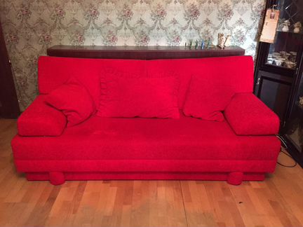 Диван фабрики 8 марта